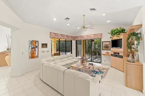 2250 Nw 59th Street Boca Raton FL 33496