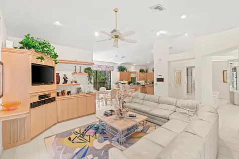 2250 Nw 59th Street Boca Raton FL 33496