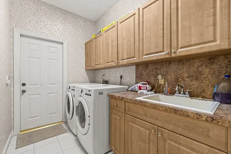 2250 Nw 59th Street Boca Raton FL 33496