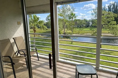 6698 10th Avenue Lake Worth FL 33467
