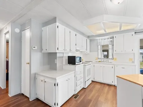 196 Ne Emerald Drive Jensen Beach FL 34957