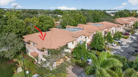 4751 Grand Cypress Circle Coconut Creek FL 33073