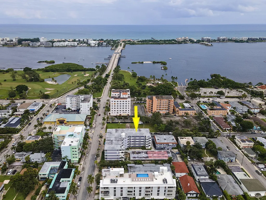 1 S Lakeside Drive Lake Worth Beach FL 33460