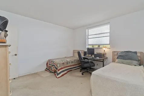 1 S Lakeside Drive Lake Worth Beach FL 33460