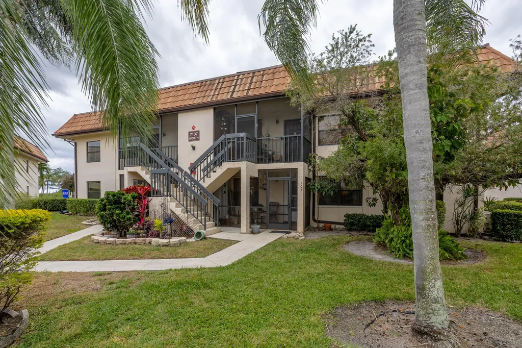 7137 Golf Colony Court Lake Worth FL 33467
