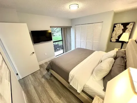 118 1st Terrace Palm Beach Gardens FL 33418