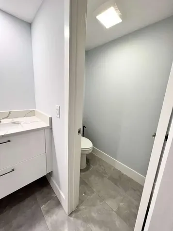118 1st Terrace Palm Beach Gardens FL 33418