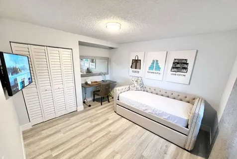 118 1st Terrace Palm Beach Gardens FL 33418