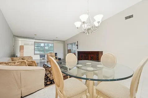6344 Pointe Pleasant Circle Delray Beach FL 33484