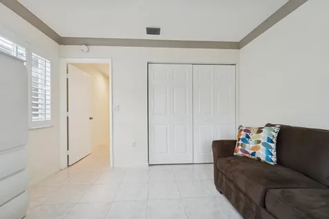 6344 Pointe Pleasant Circle Delray Beach FL 33484