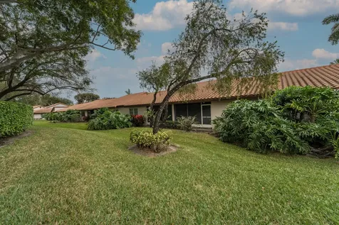 6344 Pointe Pleasant Circle Delray Beach FL 33484