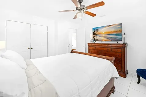 2340 R J Hendley Avenue Riviera Beach FL 33404