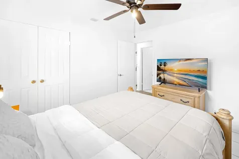 2340 R J Hendley Avenue Riviera Beach FL 33404