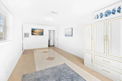 2340 R J Hendley Avenue Riviera Beach FL 33404