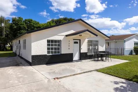 2340 R J Hendley Avenue Riviera Beach FL 33404