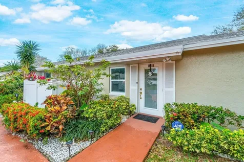 18855 Candlewick Drive Boca Raton FL 33496