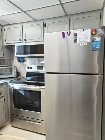 417 Windsor R West Palm Beach FL 33417