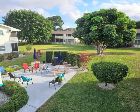 417 Windsor R West Palm Beach FL 33417