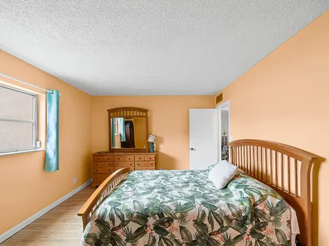 959 Se 2nd Avenue Deerfield Beach FL 33441