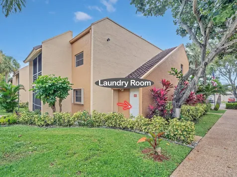 959 Se 2nd Avenue Deerfield Beach FL 33441