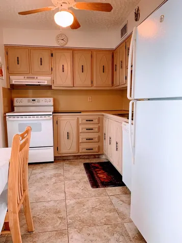 4140 Nw 44th Avenue Lauderdale Lakes FL 33319