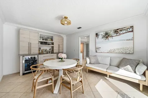 16 Se Turtle Creek Drive Jupiter FL 33469