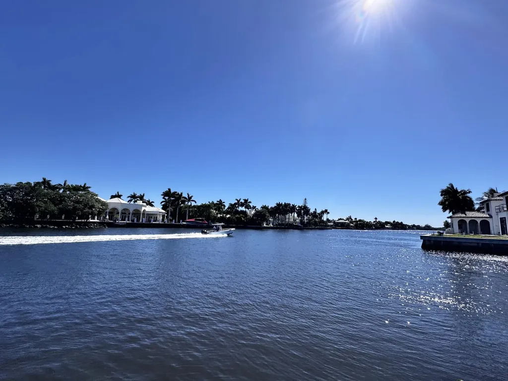 32 Colonial Club Drive Boynton Beach FL 33435