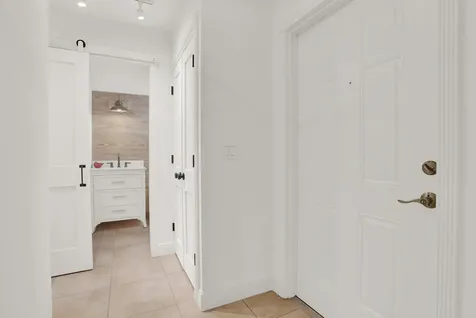 32 Colonial Club Drive Boynton Beach FL 33435