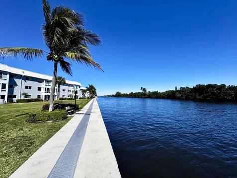 32 Colonial Club Drive Boynton Beach FL 33435