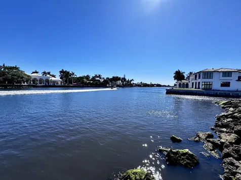 32 Colonial Club Drive Boynton Beach FL 33435