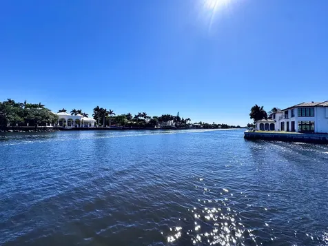 32 Colonial Club Drive Boynton Beach FL 33435