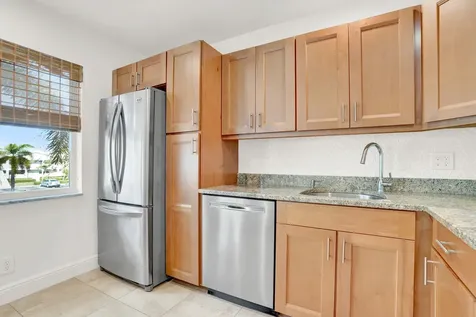32 Colonial Club Drive Boynton Beach FL 33435