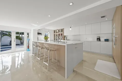 838 W Palmetto Park Road Boca Raton FL 33486