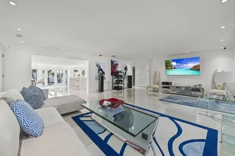 838 W Palmetto Park Road Boca Raton FL 33486