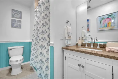 528 N Palmway Lake Worth Beach FL 33460