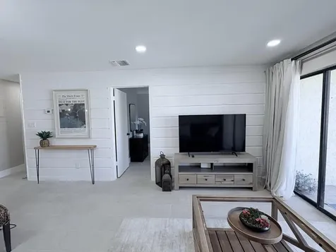 2050 Oleander Boulevard Fort Pierce FL 34950