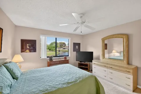 23 Via De Casas Sur Boynton Beach FL 33426