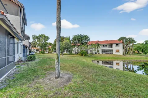 23 Via De Casas Sur Boynton Beach FL 33426