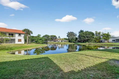 23 Via De Casas Sur Boynton Beach FL 33426
