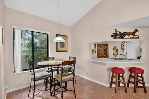 23 Via De Casas Sur Boynton Beach FL 33426