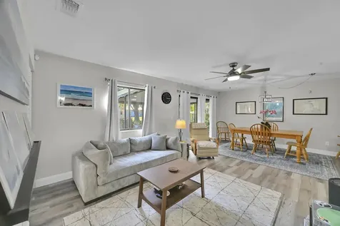 1765 24th Place Vero Beach FL 32962