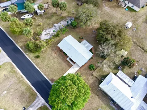 1765 24th Place Vero Beach FL 32962
