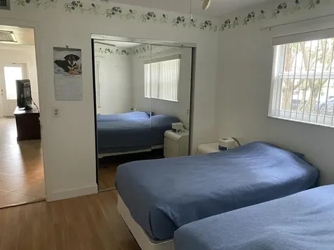 313 Chatham West Palm Beach FL 33417