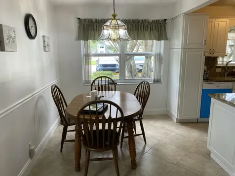 313 Chatham West Palm Beach FL 33417