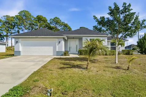 4593 Sw Sw Bradbury Street Port Saint Lucie FL 34953