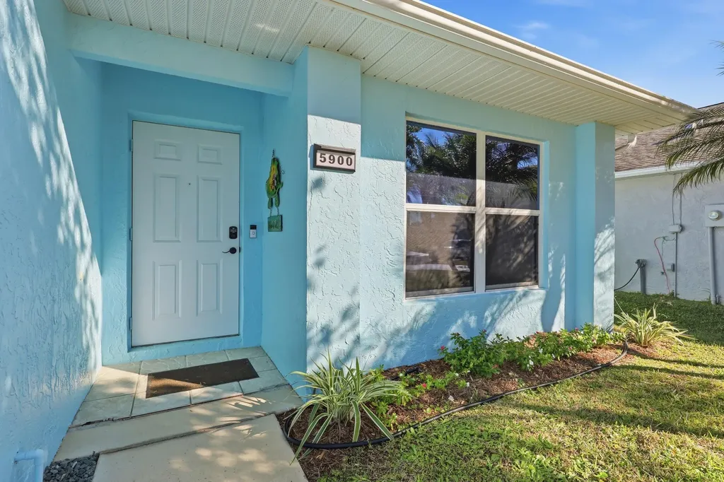 5900 Travelers Way Fort Pierce FL 34982