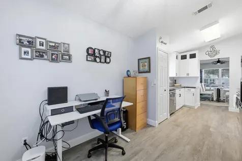 5900 Travelers Way Fort Pierce FL 34982