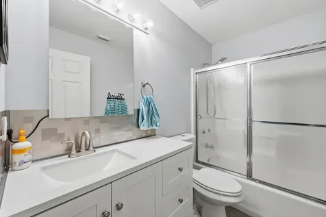 5900 Travelers Way Fort Pierce FL 34982