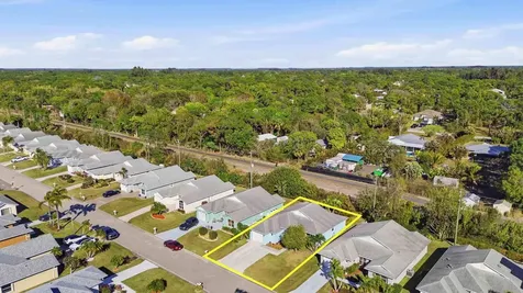 5900 Travelers Way Fort Pierce FL 34982