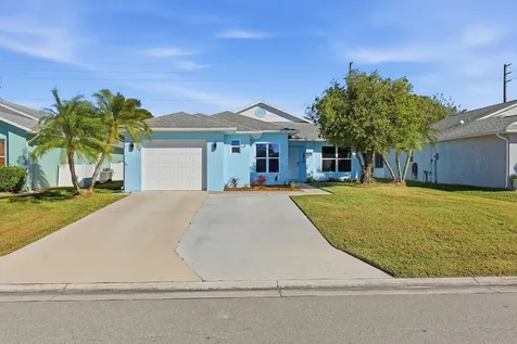 5900 Travelers Way Fort Pierce FL 34982